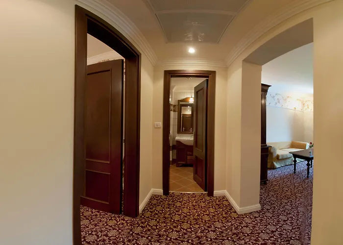 מלון Casa Del Sole Boutique 4*